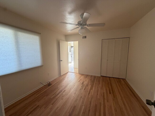 Building Photo - 1365 Jenner St