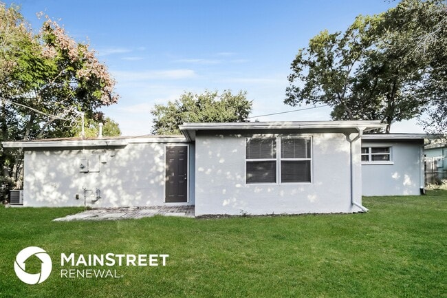 Building Photo - 4450 Swift Ave