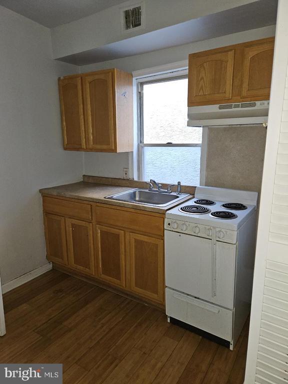 Building Photo - 2007 N 17th St