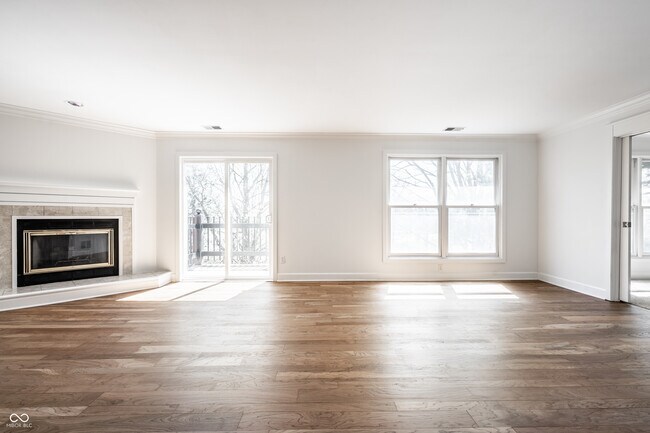 Building Photo - 8651 Jaffa Ct Dr E