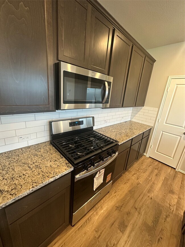 Building Photo - 206 Mercury Sky Rd