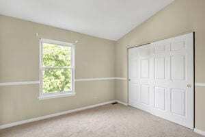 Building Photo - 1255 Huntington Dr