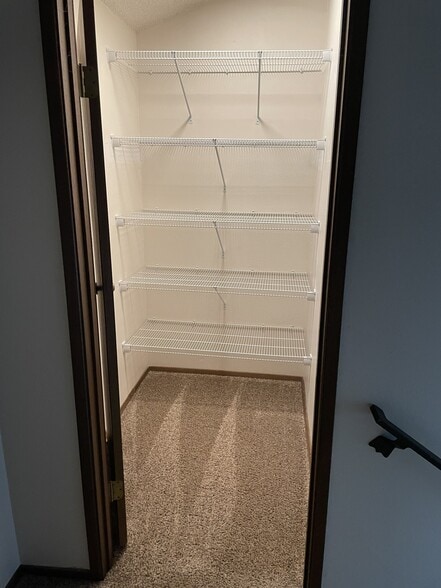 Hallway Walk In - 23624 99th Pl W