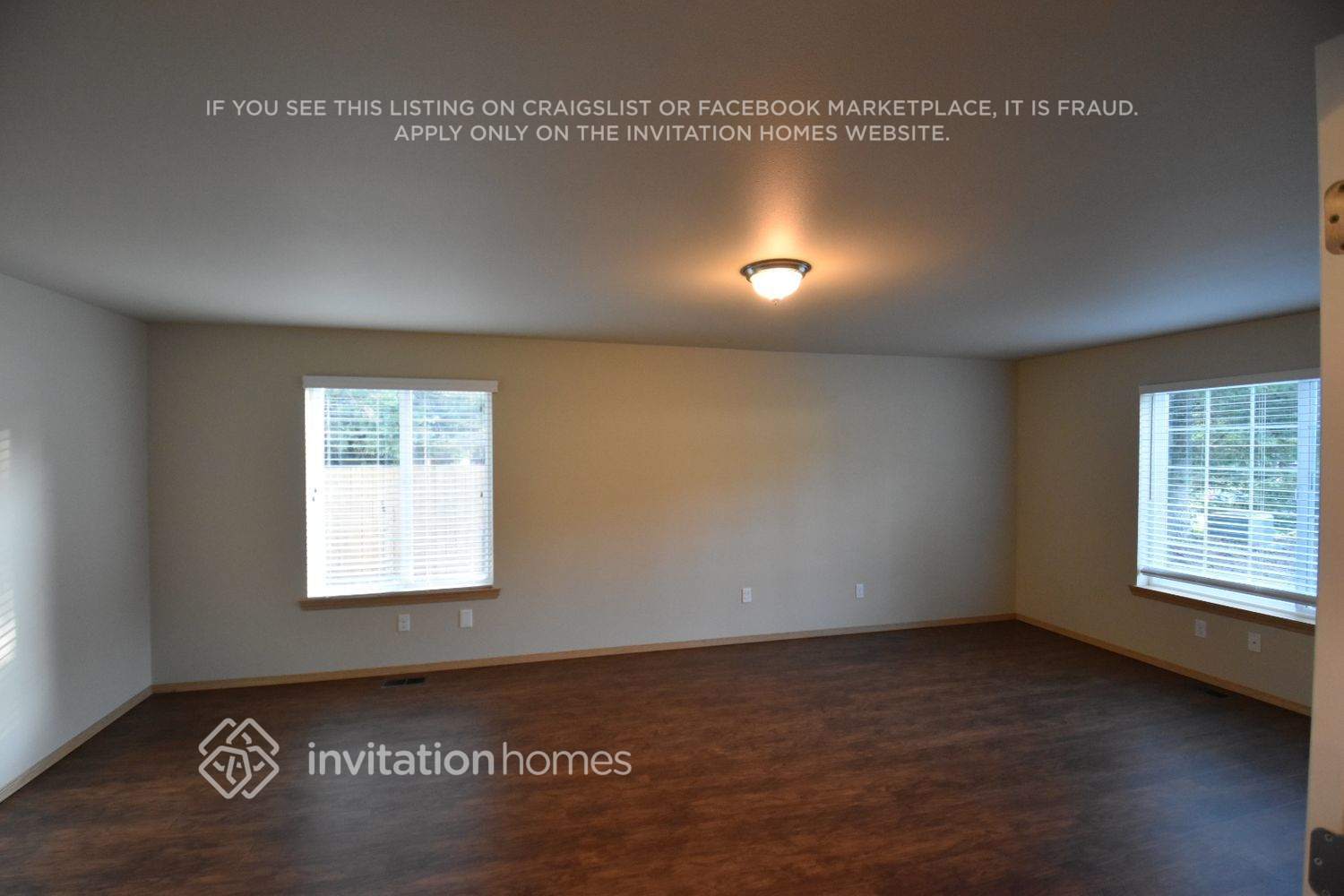 Building Photo - 24303 31st Ave Ct E