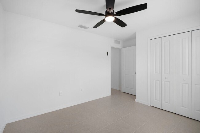 Building Photo - Brand New construction 4 bedrooms 2 bathrooms in North Fort Myers