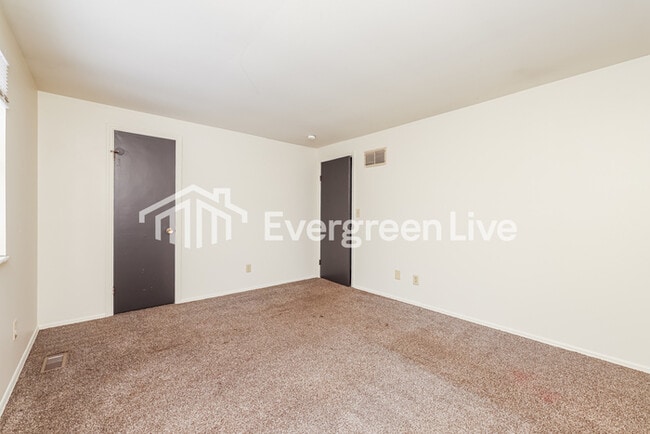 Building Photo - Coming Soon!