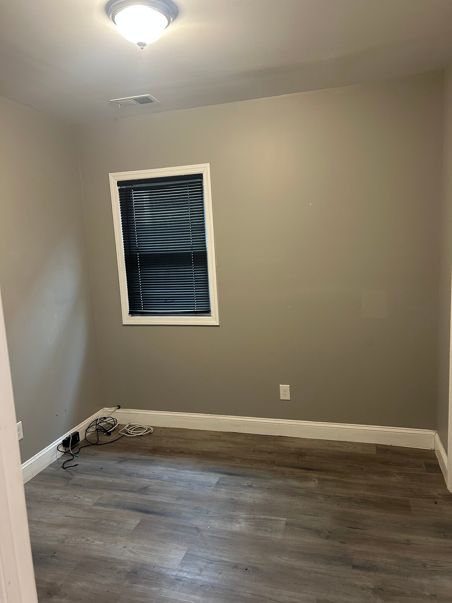 bedroom 2 - 15 Olive St