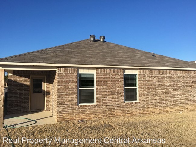 Building Photo - 2505 E Nettleton Ave