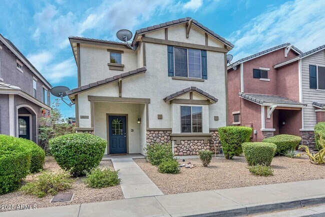 Primary Photo - 3733 E Kerry Ln
