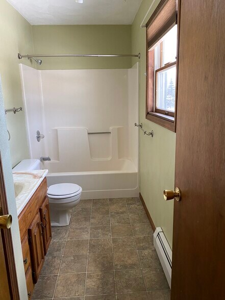 masterbath - 988 Taft Ave