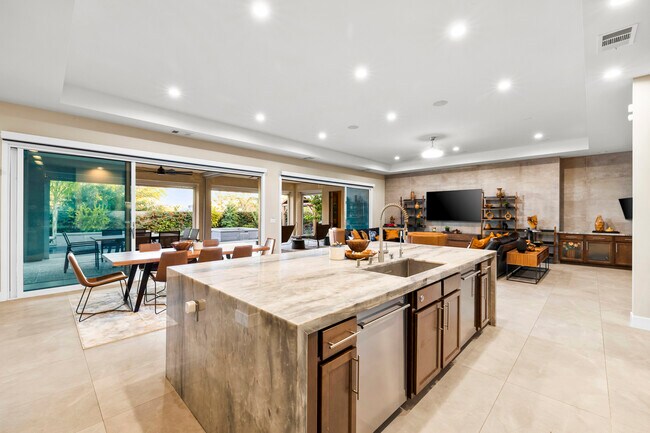 Building Photo - 8396 Sweetwater Creek Way