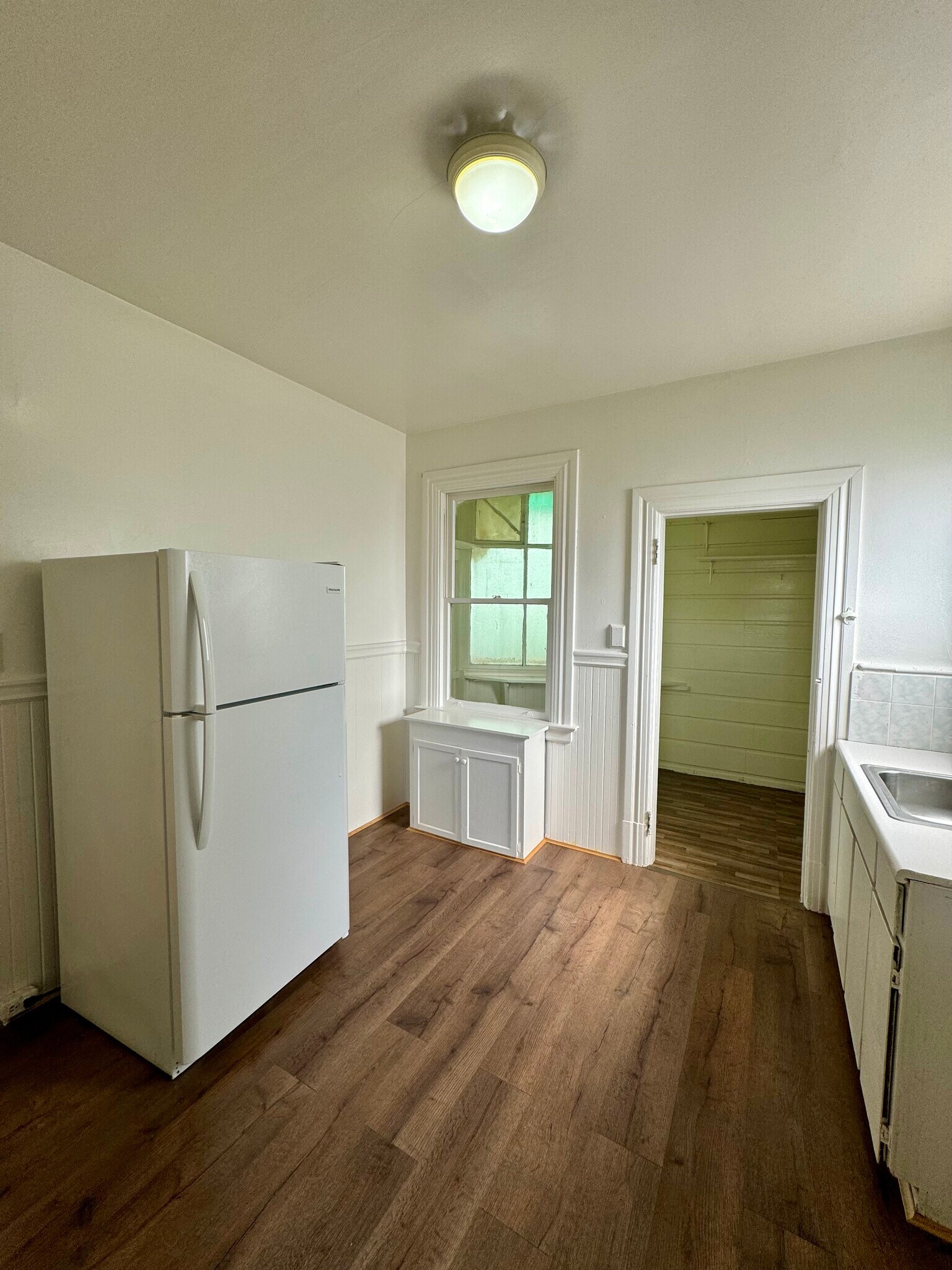 Building Photo - 1418 Pacific Ave