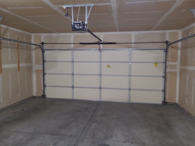 Building Photo - 1/2 OFF NOVMEBER RENT - Sage Vista Home wi...