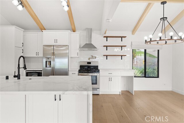 Building Photo - 1613 Espinosa Cir