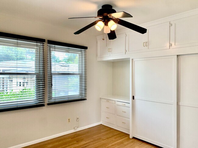 Building Photo - La Mesa - 3 Bedroom/2 bath House PLUS Detached Bonus Room, Garage and W/D