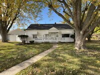 Building Photo - 1137 N Korby St