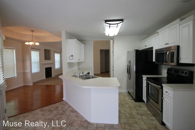 Building Photo - 3 br, 2 bath House - 417 Swallowtail Court