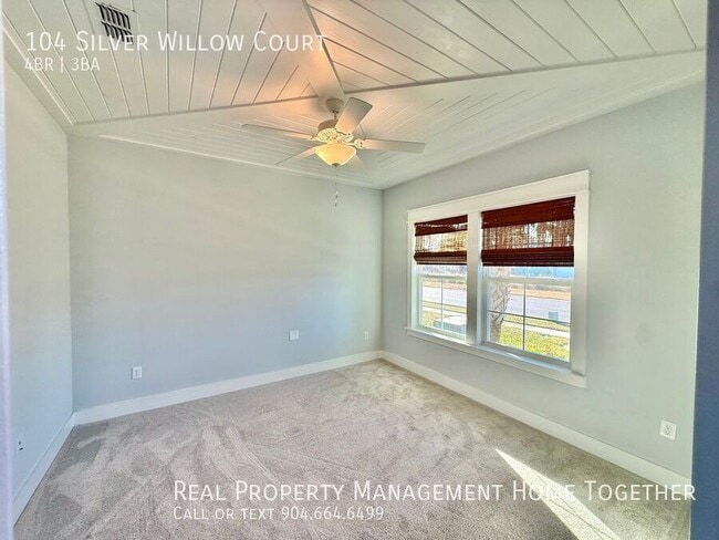 Building Photo - 104 Silver Willow Ct