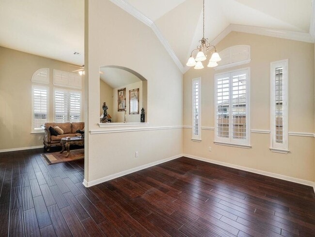 Building Photo - Beautiful one story stone home in Estates at Settlers Park