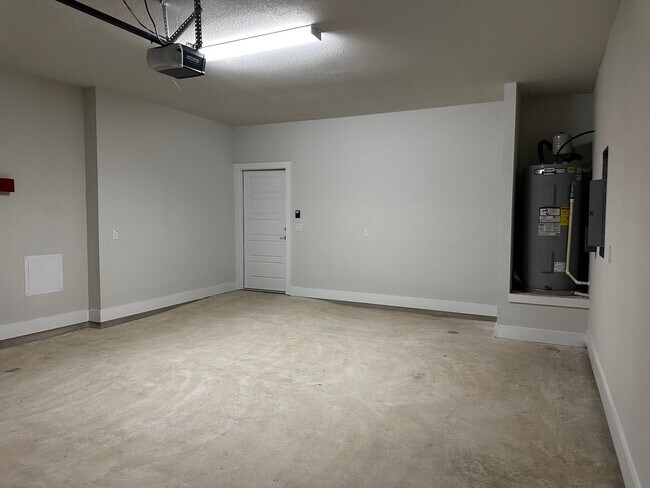 Building Photo - For Lease – Modern 2023 Condo Backing to Greenbelt | Creekside at Pioneer Crossing West