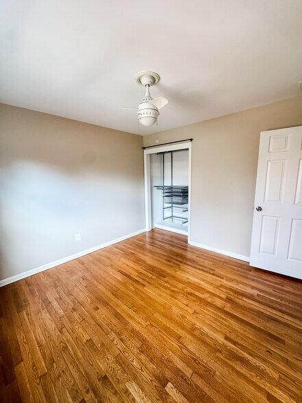 Building Photo - 2963 Sycamore St