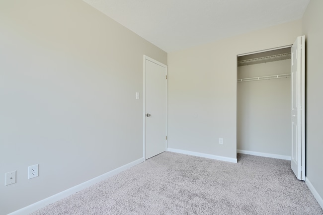 Building Photo - 3419 Clairborne Way