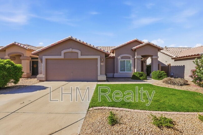 Primary Photo - 1146 S Larkspur St