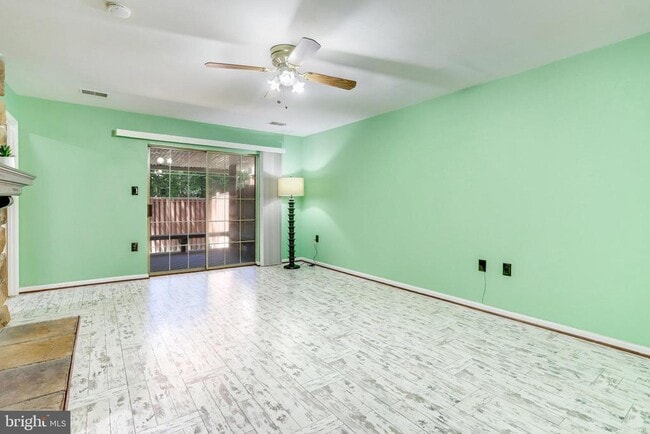 Building Photo - 4546 Little River Run Dr