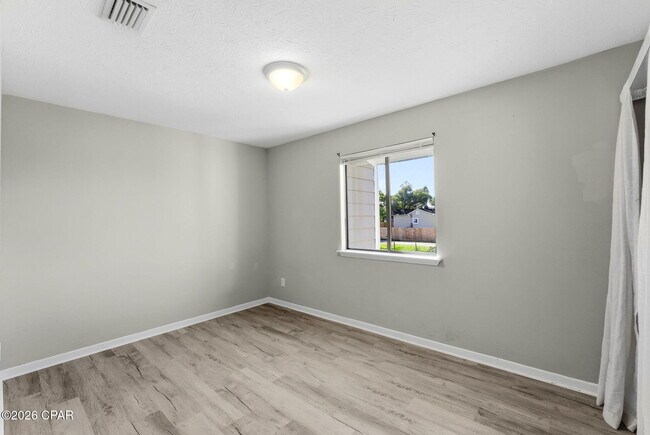 Building Photo - 116 Cheri Ln