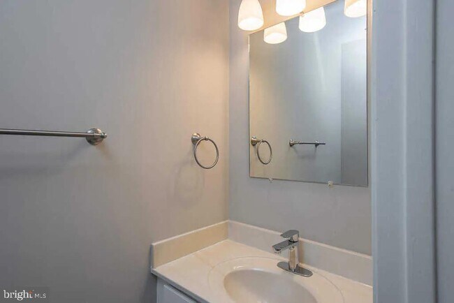 Building Photo - 7066 Solomon Seal Ct