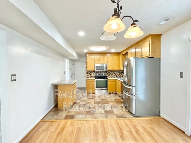 Building Photo - 16 Jodys Way