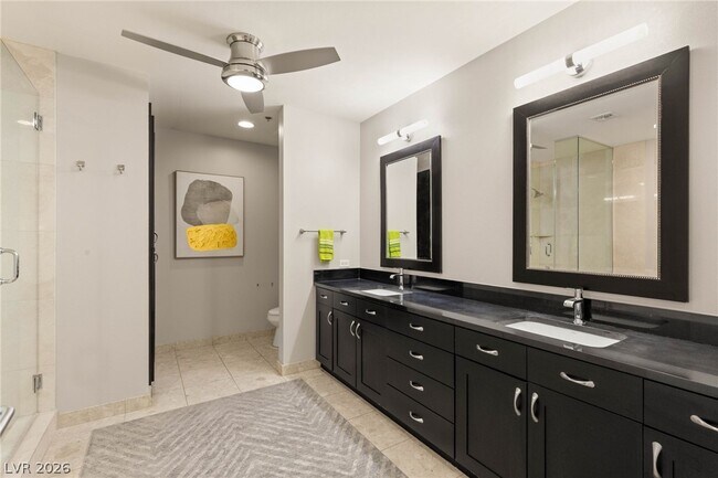 Building Photo - 4575 Dean Martin Dr