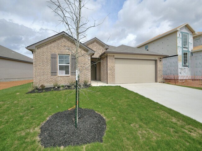 Building Photo - 4 BR/ 2 BA in Seguin - 1612 SF in Arroyo Ranch!