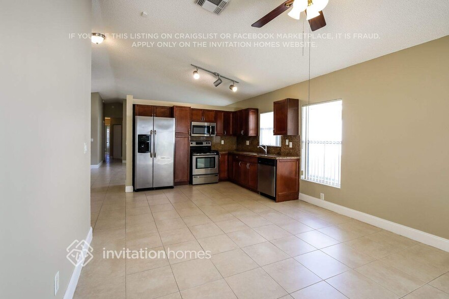 Building Photo - 18466 NW 22nd St