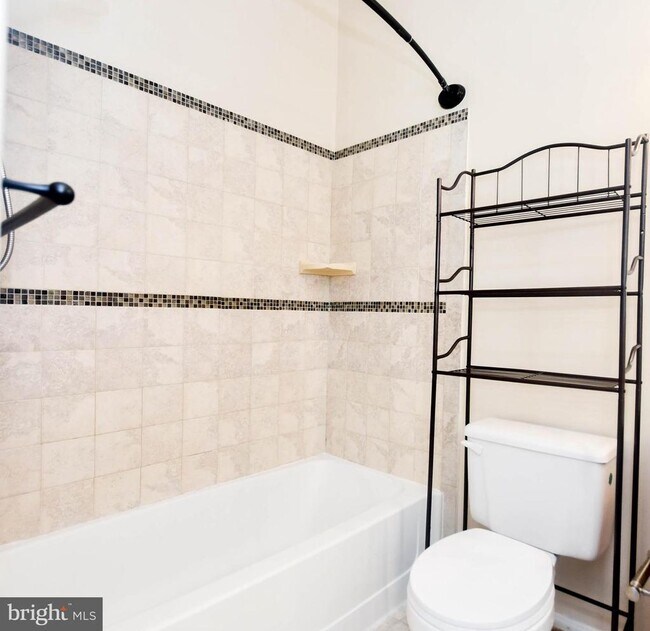Building Photo - 7234 Tamo Ct