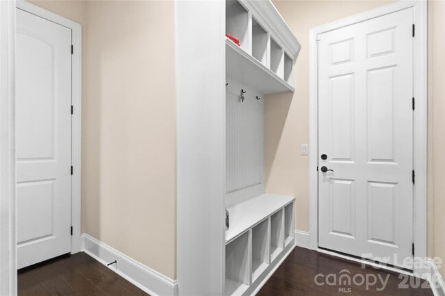 Building Photo - 11422 Glanmire Dr