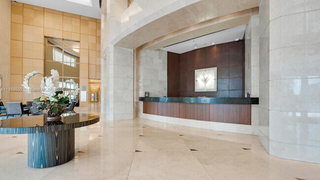 Building Photo - 19400 Turnberry Way
