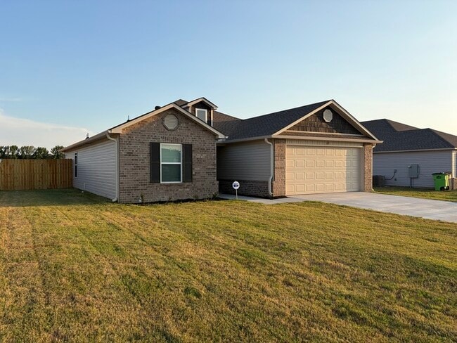 Building Photo - 122 Powder River Dr