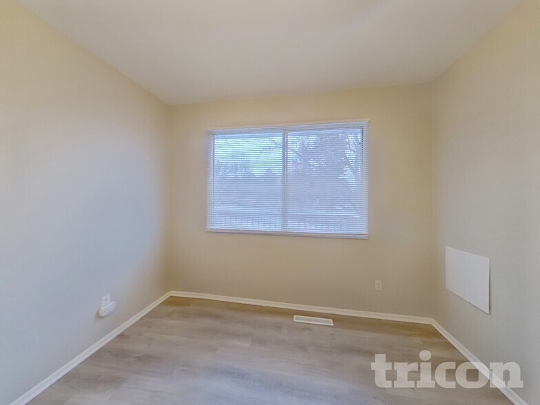 Building Photo - 1317 Doyle Pl