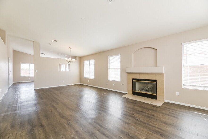 Building Photo - 6377 Gold Canyon Dr