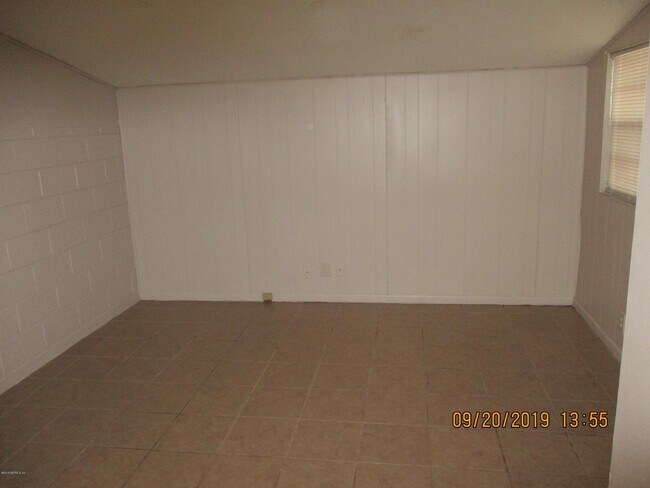 Building Photo - 7474 Centauri Rd