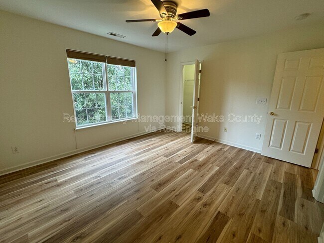 Building Photo - 2617 Vega Ct