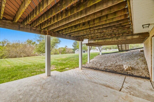 Building Photo - 7375 Freestate Dr