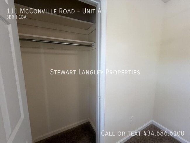 Building Photo - 111 McConville Rd