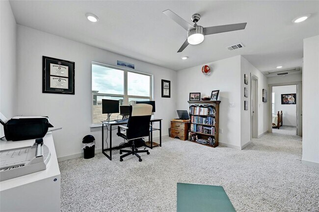 Building Photo - 8133 Linnie Ln