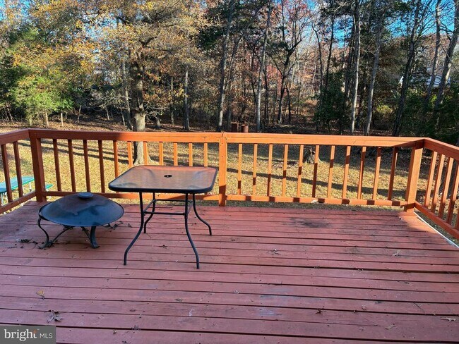 Building Photo - 11904 Aten St