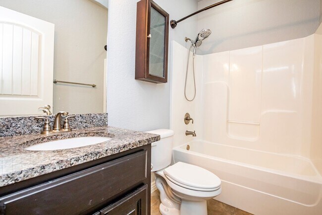 Building Photo - ***3103 SW Silverbark Road***