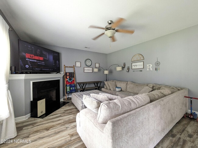 Building Photo - 205 Bell Ridge Ln