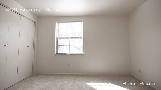 Building Photo - 406 Hartford Square