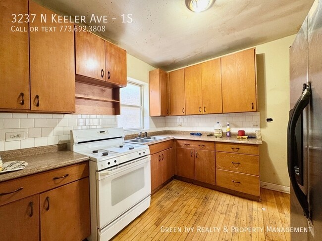 Building Photo - Charming 2 bed 1 bath apartment in Kilbour...